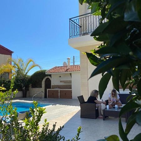 Episkopi Villa, Luxury 4 Bedroom With Pool - Limassol Bagian luar foto