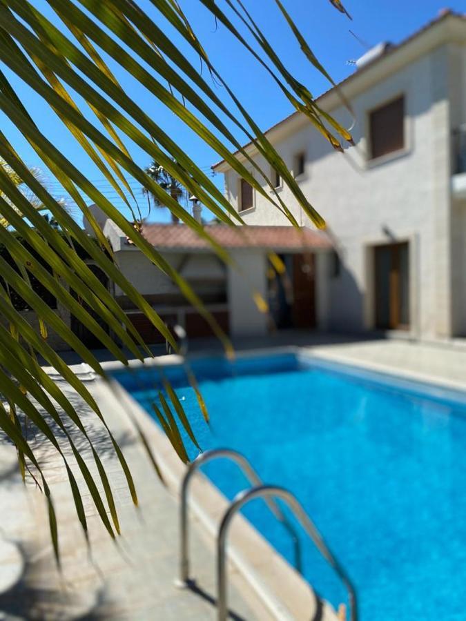 Episkopi Villa, Luxury 4 Bedroom With Pool - Limassol Bagian luar foto