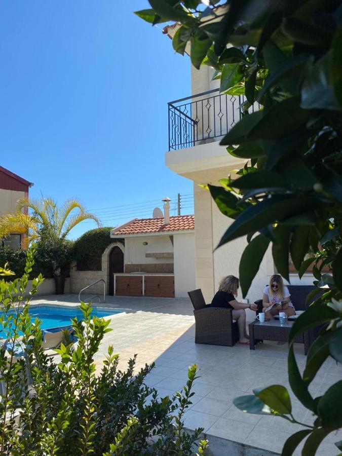 Episkopi Villa, Luxury 4 Bedroom With Pool - Limassol Bagian luar foto